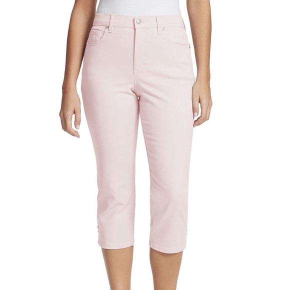 🌸🌸 Gloria Vanderbilt Pale Pink Capris 🌸🌸 - Picture 2 of 15